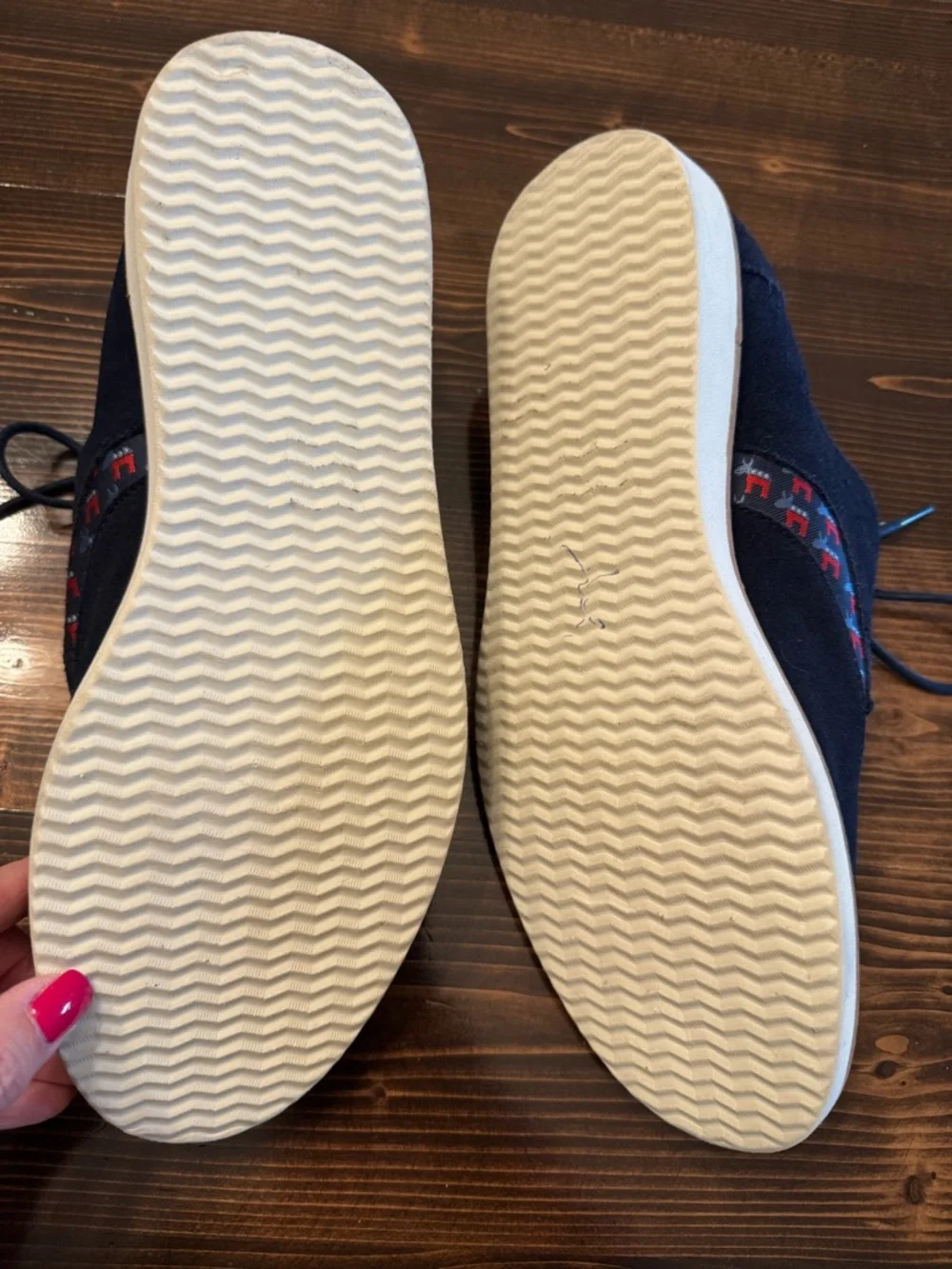 RARE Toms Navy Suede Get Out‎ & Vote Derby Shoes with Donkey Detail Size 9